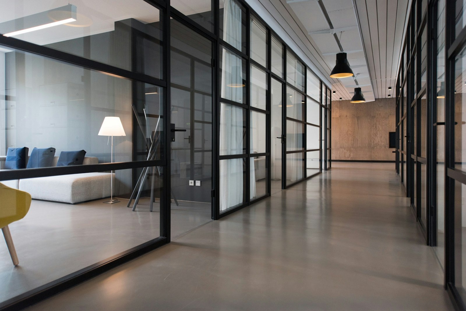 Suite 405